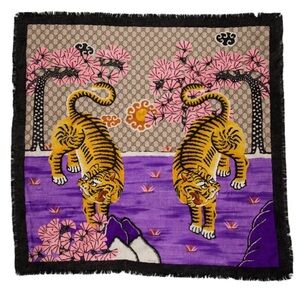 Gucci Silk GG Supreme Scarf